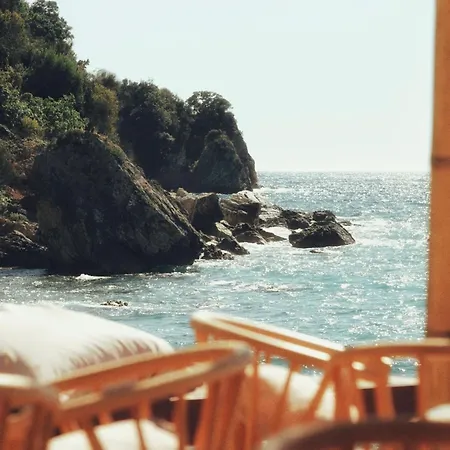 Hotel Oniro By Iliria Palace (adults Only) Himare