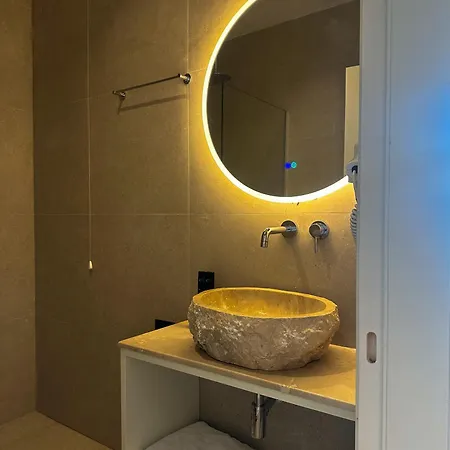 Hotel Oniro By Iliria Palace (adults Only) *