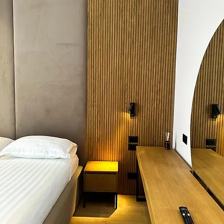 Hotel Oniro By Iliria Palace (adults Only) *