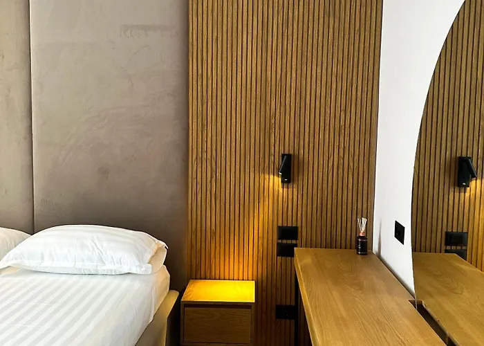 Hotel Oniro By Iliria Palace (adults Only) *